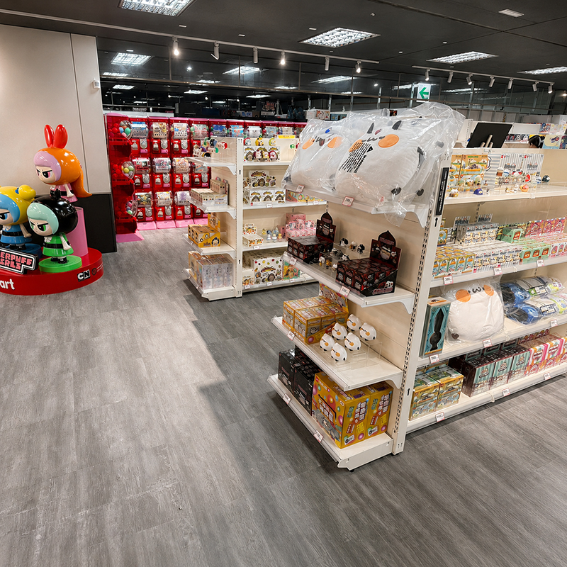 留白的力量：潮玩店的陳列美學
